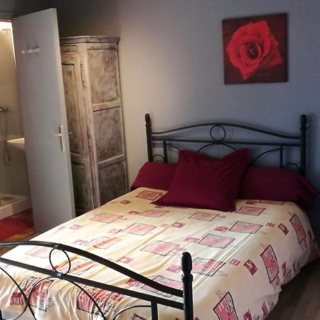 Auberge Normande Valframbert Room photo